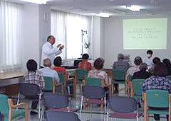 健康体操（腰痛予防について）[5月23日（土）]